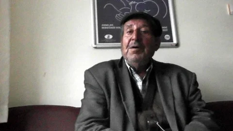 Konya'nın Kulu ilçesinde yaşlı bir adam, hastaneye gitmek için bindiği otomobilde gaspa uğradığını öne sürdü.