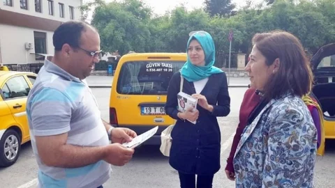 Çorum'da Esnafı Ziyaret Etti