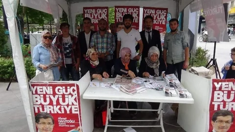 Konya'da Ahmet Davutoğlu'na destek çağrısı yapıldı