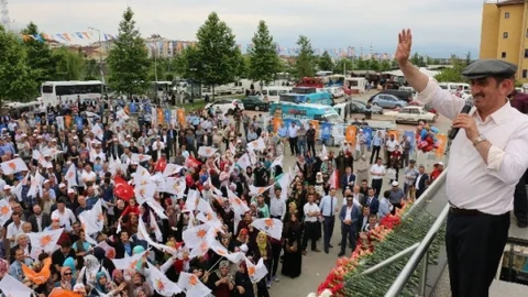 Samsun'da Fuat Köktaş, Çarşambalı hemşehrilerine iş üretme vurgusu yaptı.