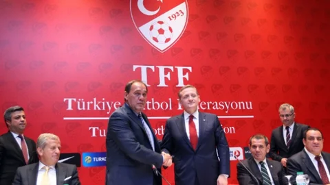 Süper Lig'in yayın hakları Kulüpler Birliği'ne devredildi