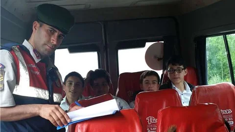 Samsun'da okul servis araçlarına denetim yapıldı