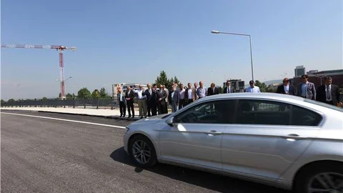 Bursa'da BUTTİM Kavşağı trafiğe açıldı