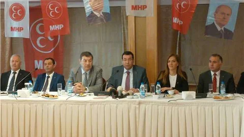 MHP'li Tanrıkulu'dan AK Parti'ye sert eleştiriler