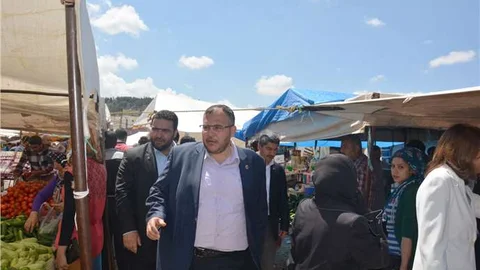 Hatay'da Çalışkan: "Soyguncuların Hortumlarını Keseceğiz"