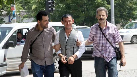 Bursa'da hastanelerde yankesicilik yaparak cüzdan çalan şüpheli yakalandı.