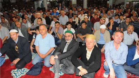 Samsun'da geleneksel Berat Kandili programı büyük ilgiyle karşılandı