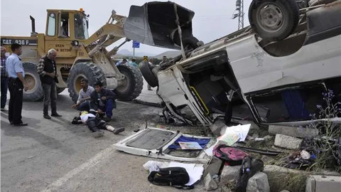 Kahramanmaraş'ta kaza sonucu 16 kişi yaralandı