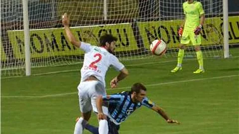 Adana Demirspor, Antalyaspor'u 2-0 mağlup etti ancak finale yükselemiyor.