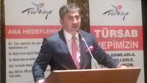 Ankara'da TÜRSAB'ın Mevcut Yönetimini Eleştirdi