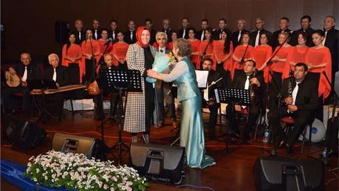 Düzce'de Türk Sanat Müziği Konseri