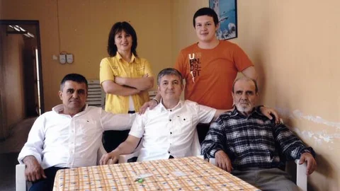 Antalya'da cezaevinde yatan eski başsavcının eşi fotoğraf paylaştı