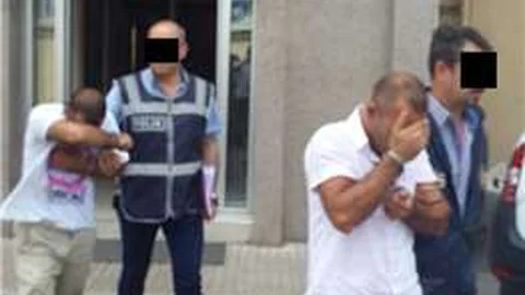 İzmir'de bıçakla gasp yapan beş kişi tutuklandı