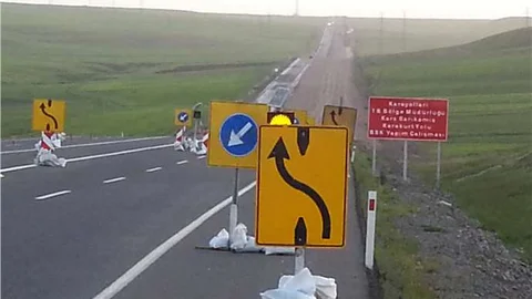 Kars'ta asfalt çalışması başladı