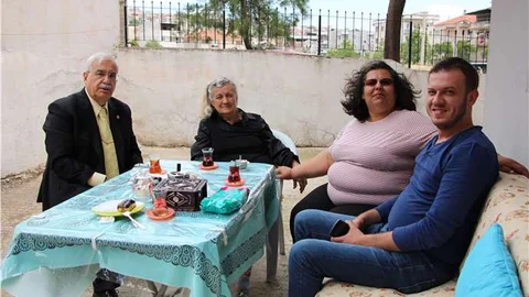 İzmir'de Atayün ailesine destek ziyareti