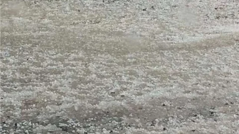 Kırşehir'de dolu yağışı tarım arazilerini olumsuz etkiledi