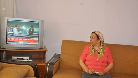 Osmaniye'de öğrencilere siyasi propaganda mektupları gönderildi