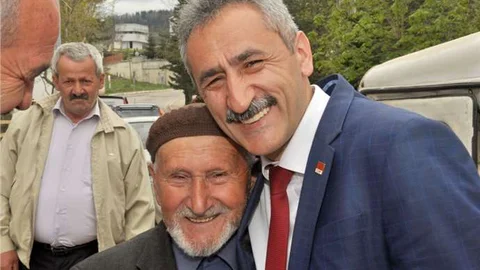 CHP Ordu milletvekili adayı Dr. Mustafa Adıgüzel, sağlık sisteminin paralı hale geldiğini vurguladı.