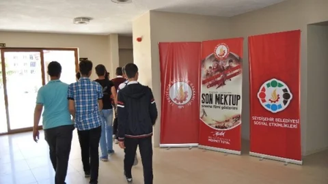 Seydişehir'de Son Mektup Filmi yoğun ilgi topladı