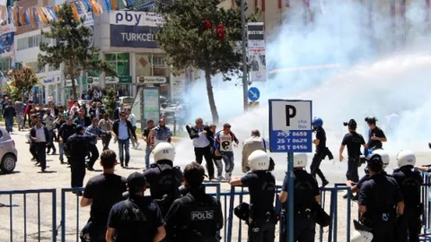Erzurum'da HDP mitingi öncesi gerginlik yükseldi