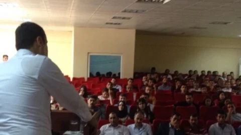 Diyarbakır'da Sandık Başkanları Eğitildi