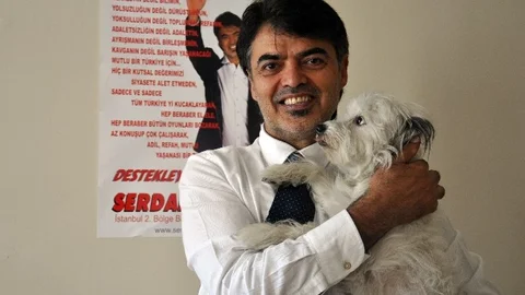 Bağımsız milletvekili adayı Serdal Biricik, İstanbul'da dikkat çeken bir öneride bulundu.