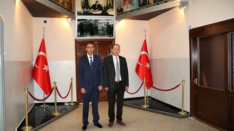 Demirci'de Emniyet Müdürlüğü'ne Hikmet Moray atandı