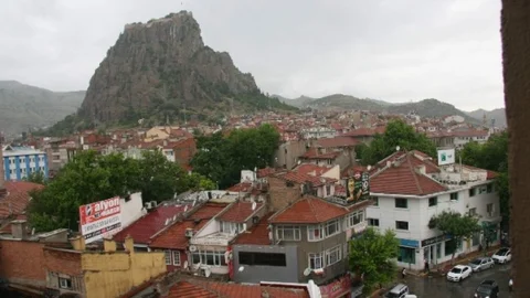 Afyonkarahisar'da 7 Haziran'da gerçekleşecek seçimde hava yağışlı olacak