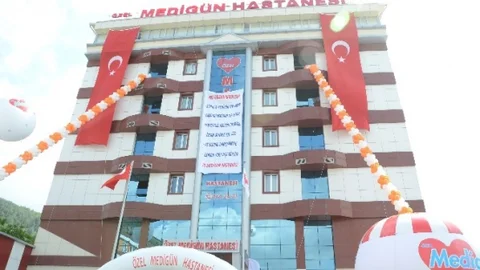 Soma'da Ücretsiz Sağlık Kartı Dağıtıldı