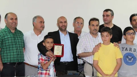 Malatya'da 38 yaşındaki Resul Keleş, Harita ve Kadastro eğitimi aldığı teknik liseyi birincilikle tamamladı.