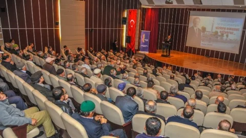 Altındağ'da Başkan Tiryaki, Çanakkale gezisinde vatandaşlarla bir araya geldi
