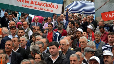 Trabzon'da gergin miting anları
