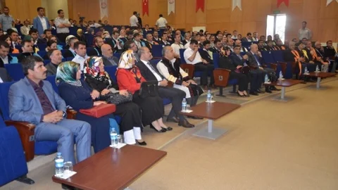Muş'ta Mezuniyet Töreni
