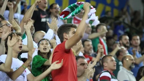 İzmir'de Play-off Maçında Karşıyaka Galip Geldi