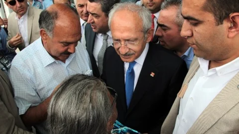 İzmir'de seçim çalışmaları başladı