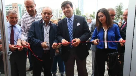 İzmir'de Kursiyerlerin Sergi Heyecanı