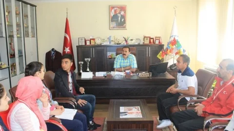 Karaman'da Sporcular Kısacık'ı Ziyaret Etti