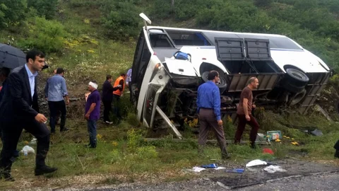 Bursa'da midibüs kazası