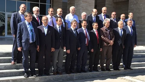 Bingöl'de Üniversitelerin Rolü Tartışıldı