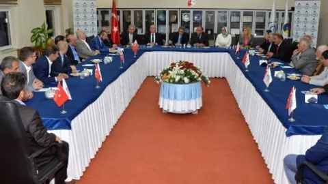 İstanbul'da İTO Başkanı Erzurum'da ETSO'yu ziyaret etti