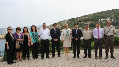 İzmir'de dayanışma toplantıları sürüyor
