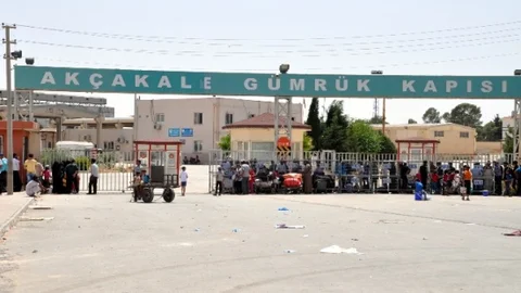 Suriye-Türkiye sınırında sakin bir gün yaşanıyor