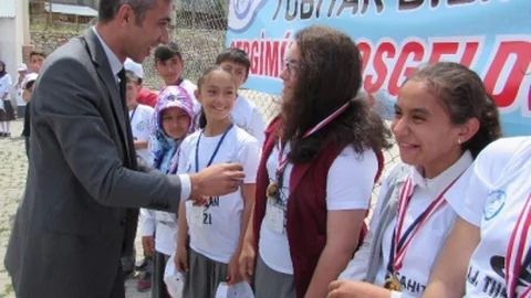 Konya'nın Ahırlı ilçesinde Bilim Fuarı düzenlendi