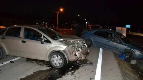 Keşan'da Trafiğe Kapalı Yolda Kaza