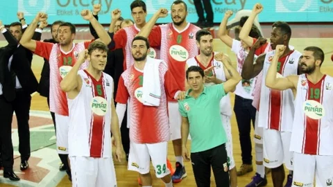 İzmir'de Pınar Karşıyaka, final için 28 yıl bekliyor
