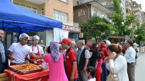 Denizli'de lokma hayrı yapıldı