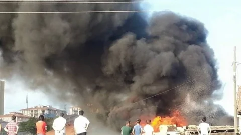 Malatya'da hurda deposunda yangın meydana geldi