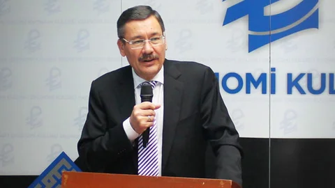 Çankaya'da oyunu kullanan Gökçek