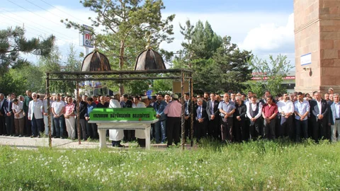 CHP'li Başkan Yavuz Selim Yıldız toprağa verildi