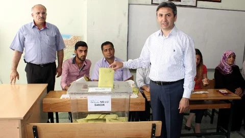 Adıyaman'da Milletvekili Adayları Oylarını Kullandı